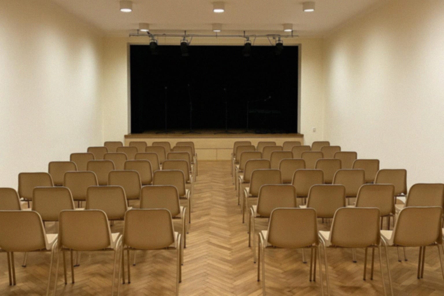 Wigilijny koncert Chóru Dziecięcego Kotki Dwa w Ostrowcu Świętokrzyskim