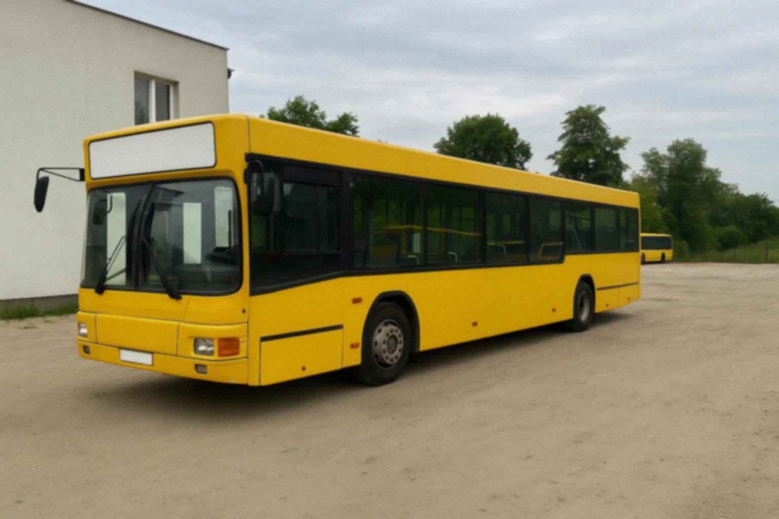 MZK Ostrowiec Świętokrzyski ogłasza przetarg na nowy pojazd do odśnieżania